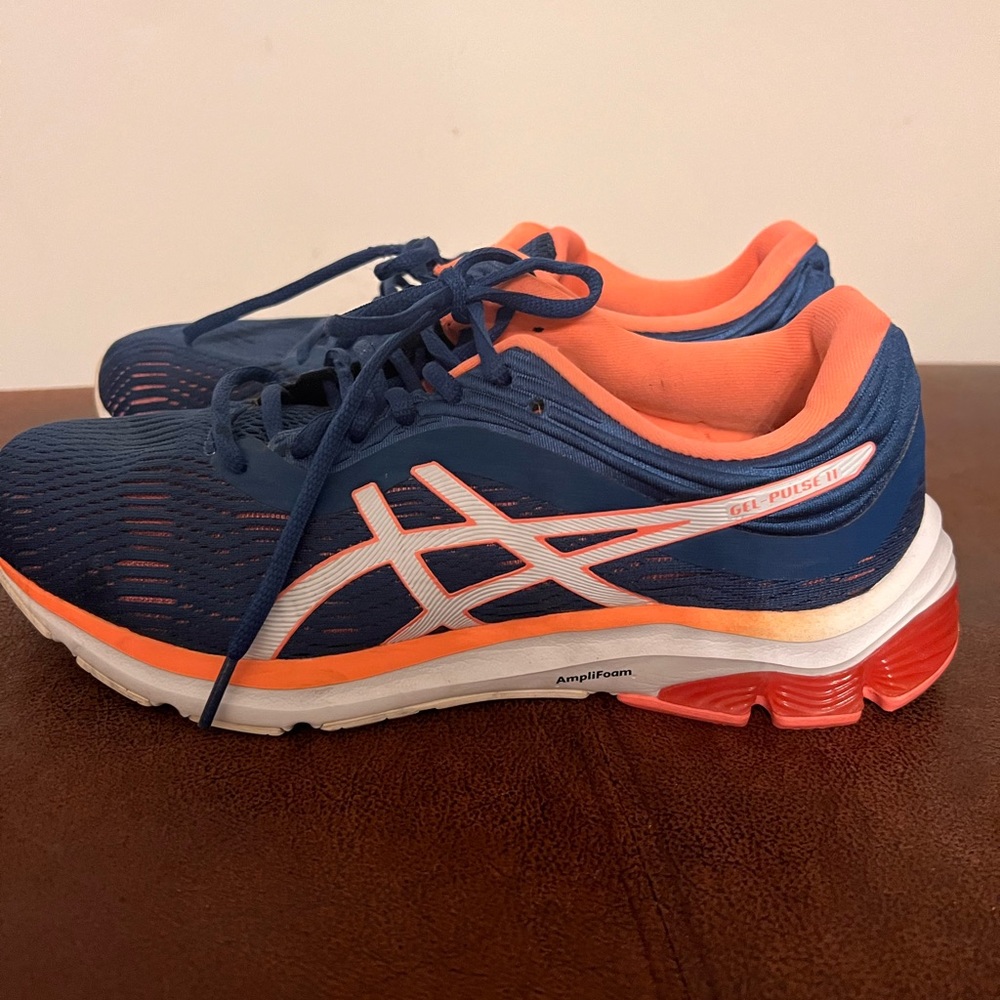 ASICS Women’s Gel Plus 11 running shoes
